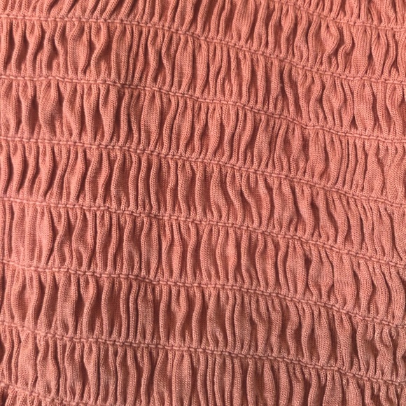 BANANA REPUBLIC Adore Top - Picture 9 of 11